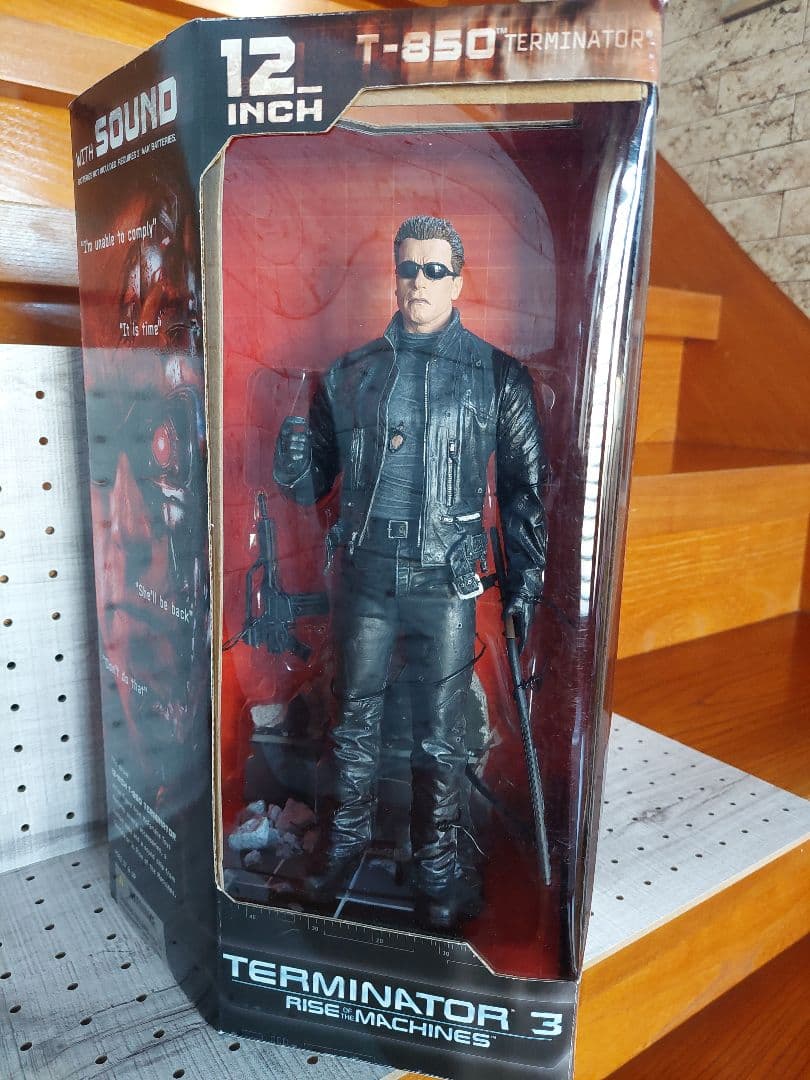 マクファーレントイズ　ターミネーター３　T-850 12inch　フィギュア