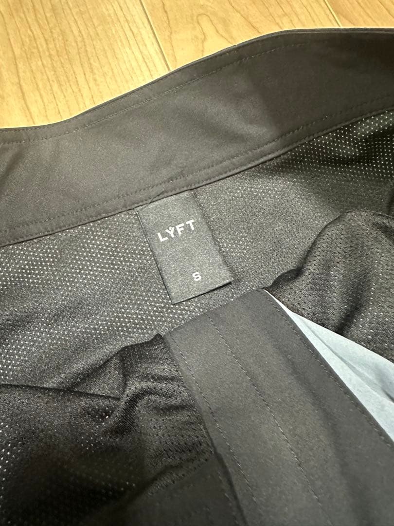 早い者勝【LYFT リフト】サーフパンツ/ステージショーツ/サイズS