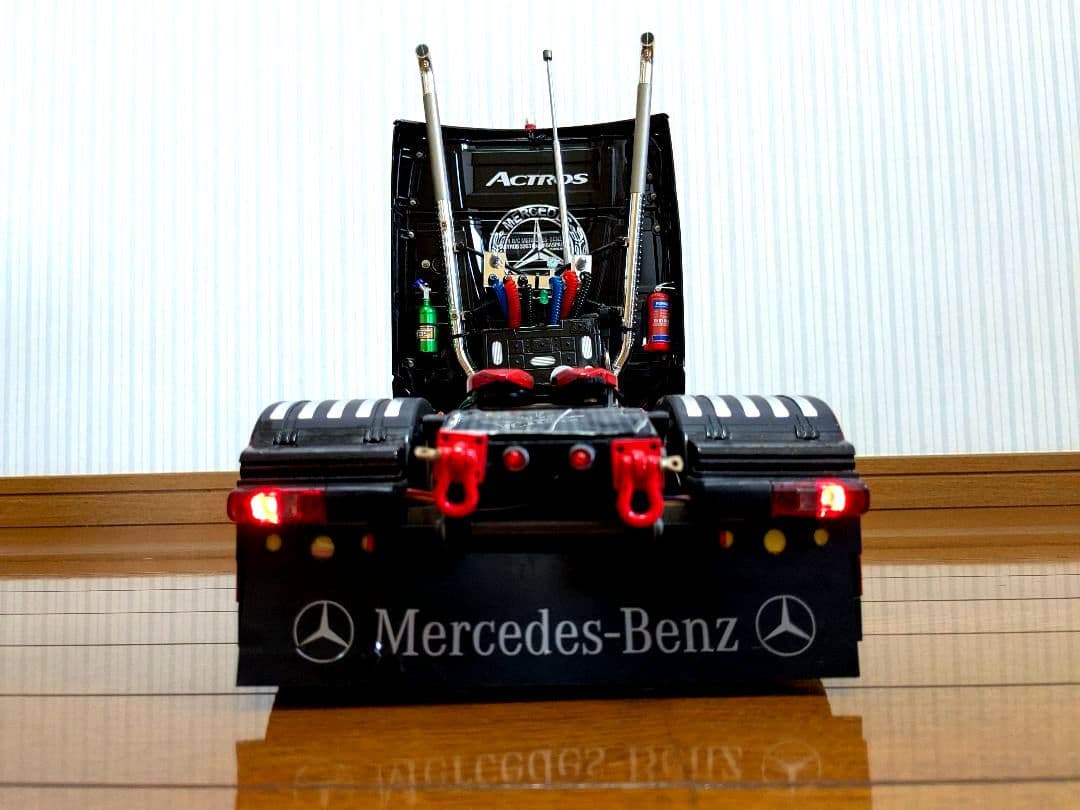 タミヤ　メルセデスベンツ　アクトロス3363 　6×４ギガスペース　フルオペ
