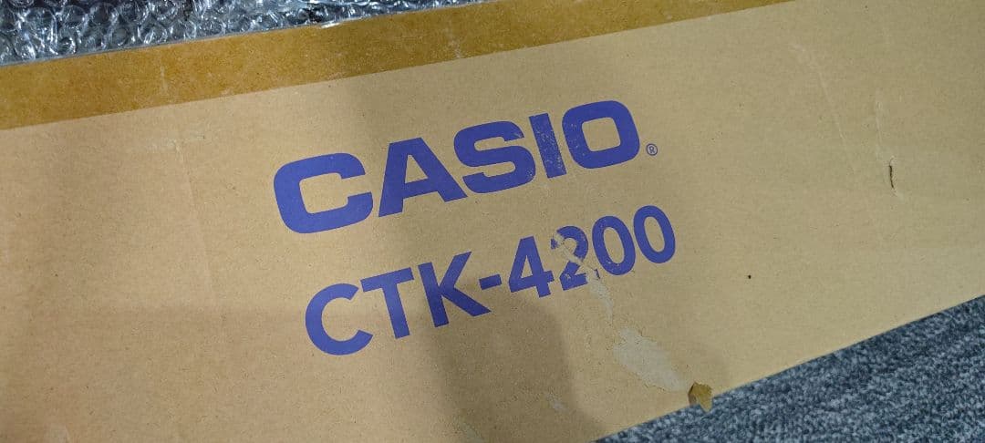 CASIO 電子ピアノ キーボード CTK-4200 61鍵