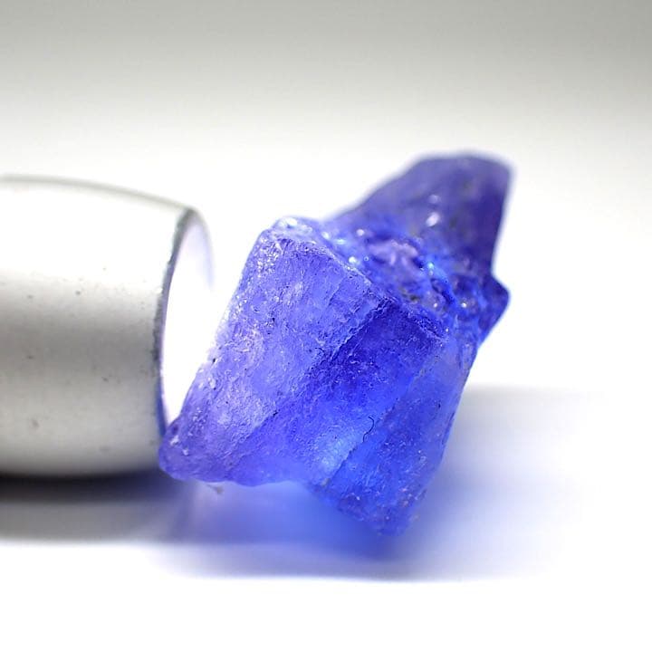 【タンザニア産】タンザナイト原石