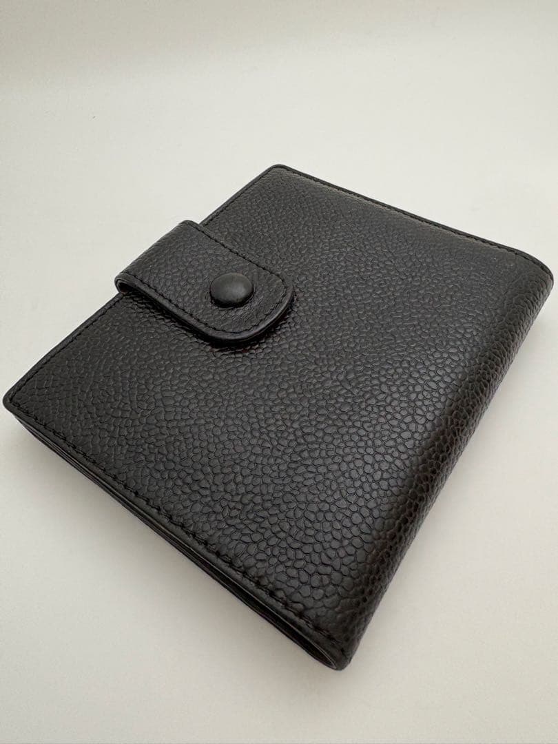 美品　シャネル　キャビアスキン　デカココ　Wホック　二つ折り　コンパクト　財布
