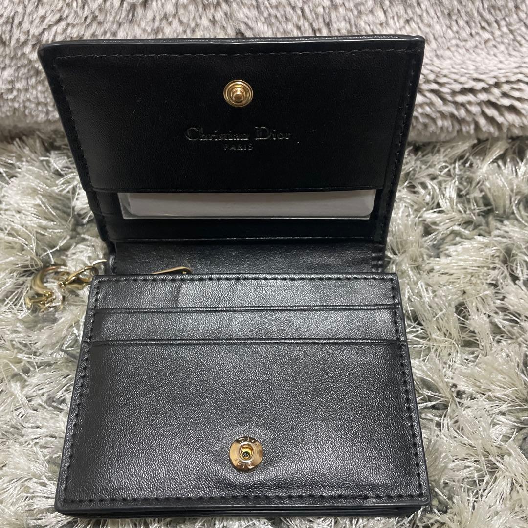 Dior Lady Dior Gardenia 二つ折り財布