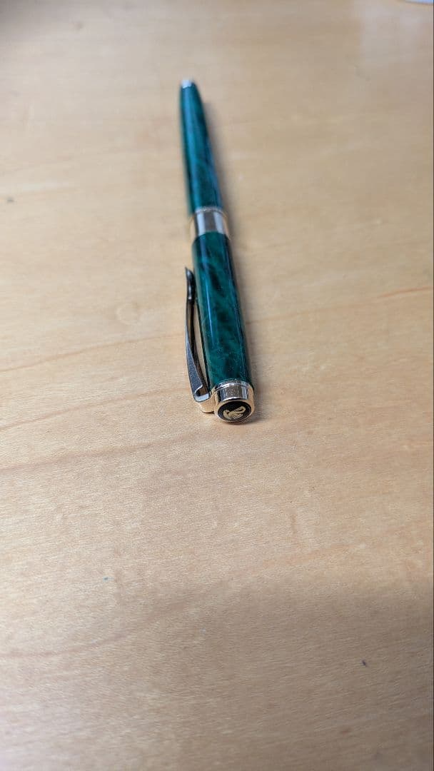 ペリカン　CELEBRY