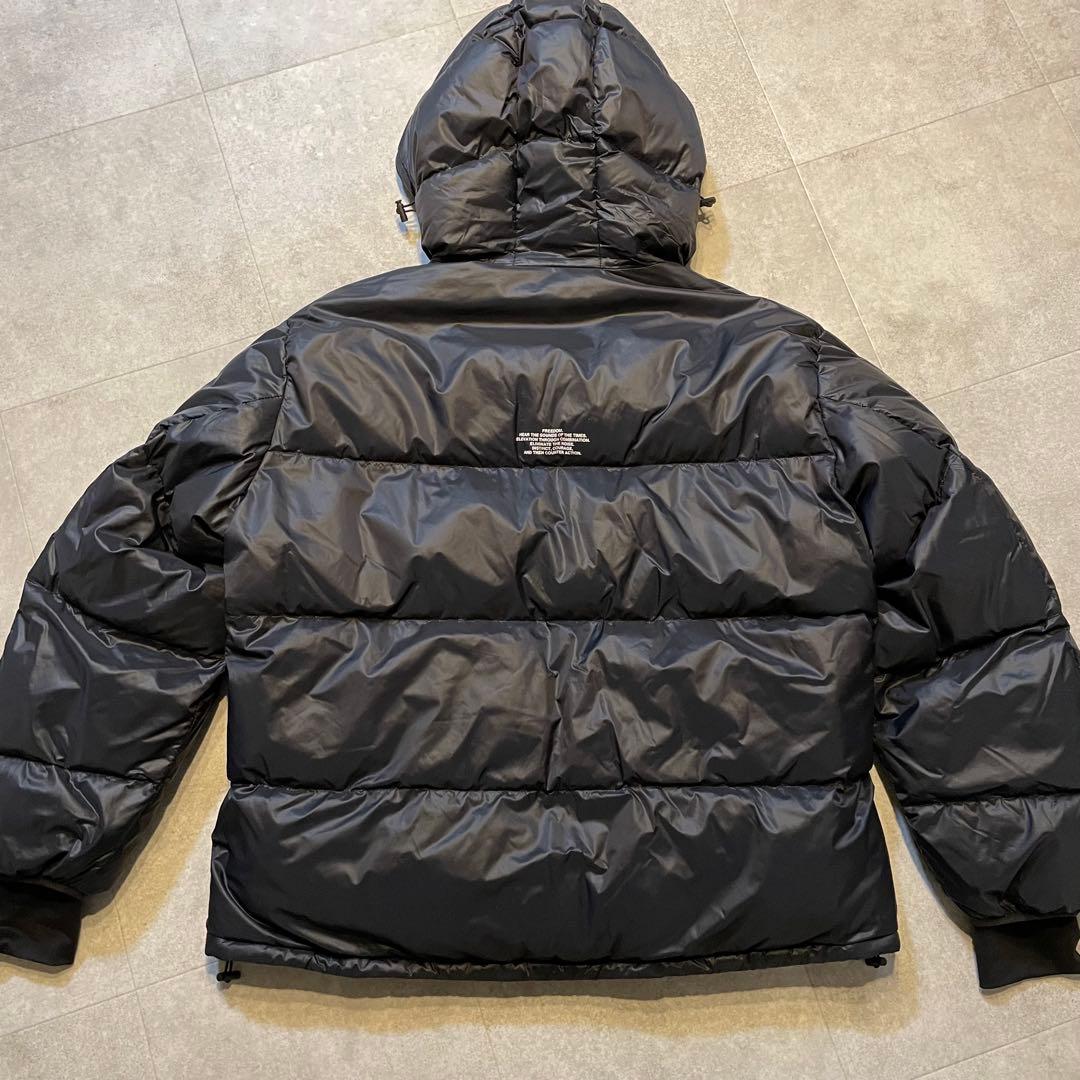 美品 大きいサイズ GU×UNDERCOVER パテッドキルトブルゾン XL