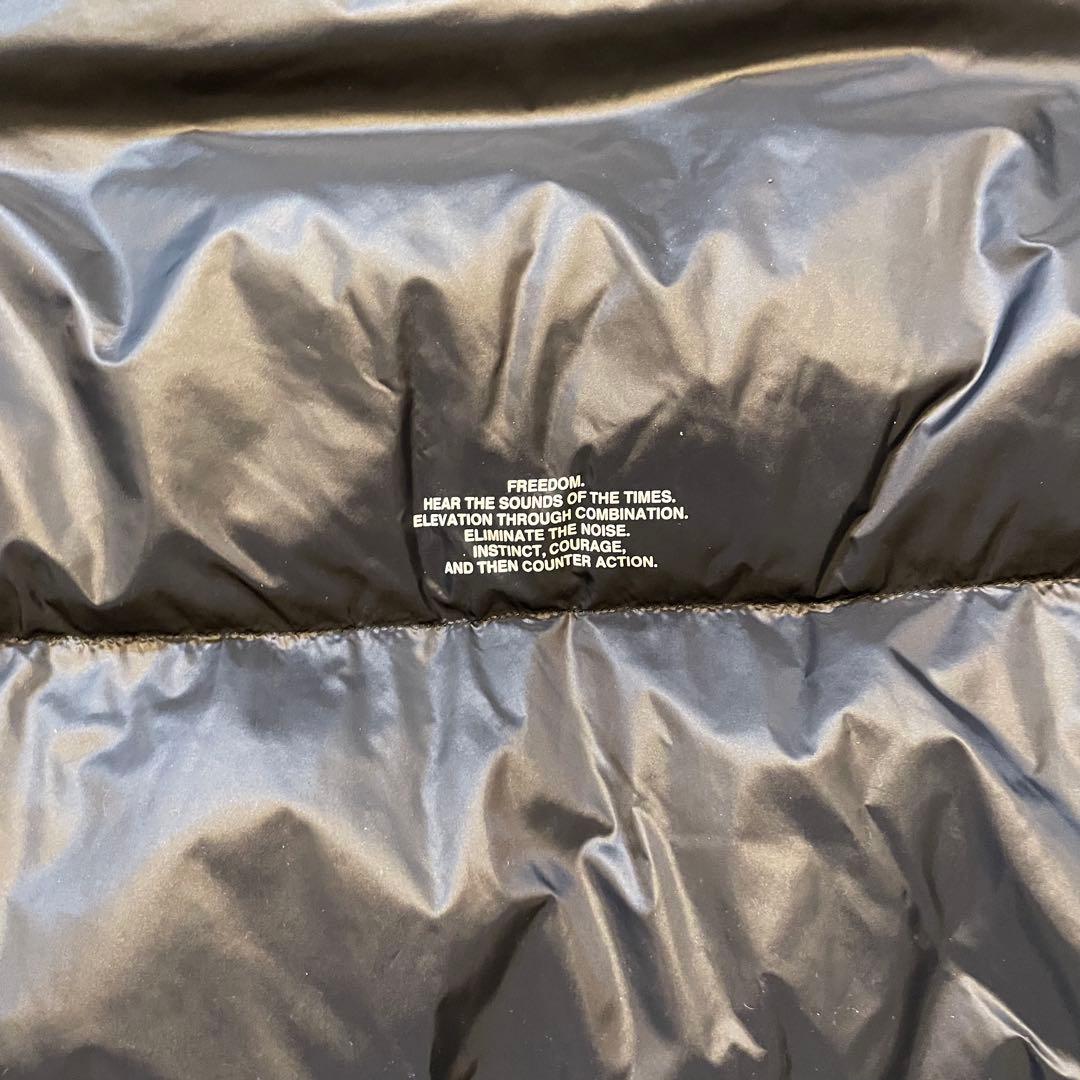 美品 大きいサイズ GU×UNDERCOVER パテッドキルトブルゾン XL