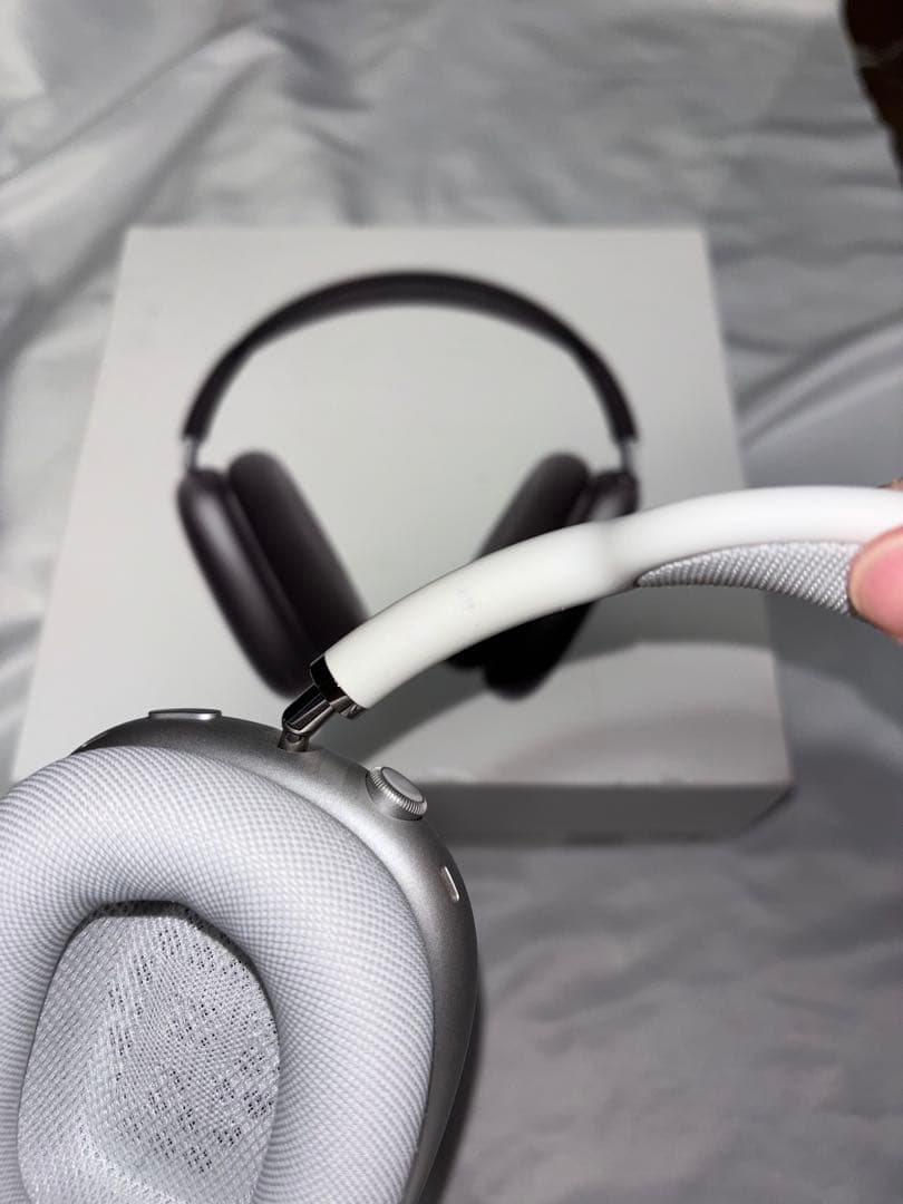 AirPods Maxシルバー 本体+外箱（ケースなし）