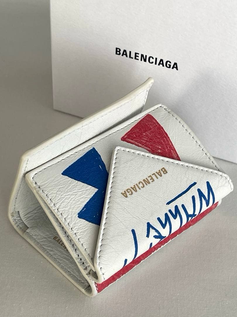バレンシアガBALENCIAGAペーパーミニウォレット　グラフィティ三つ折り財布