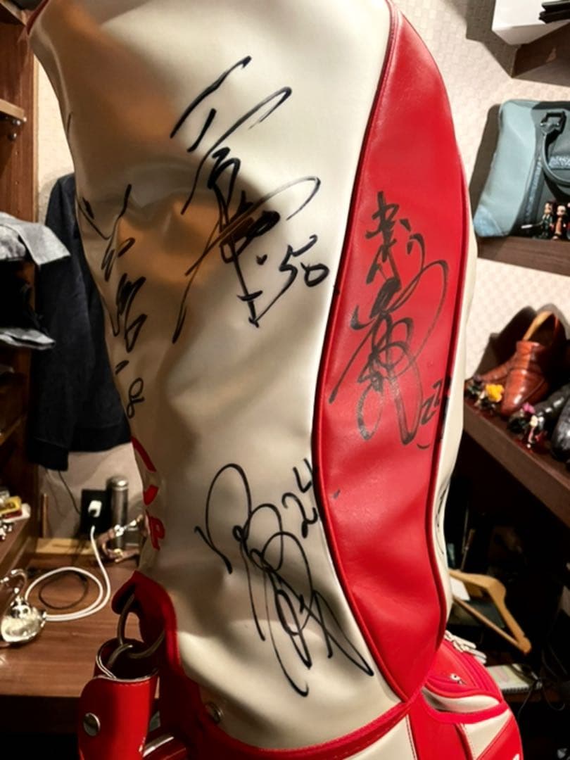 激レア　カープ　直筆サイン入り　ゴルフバッグ