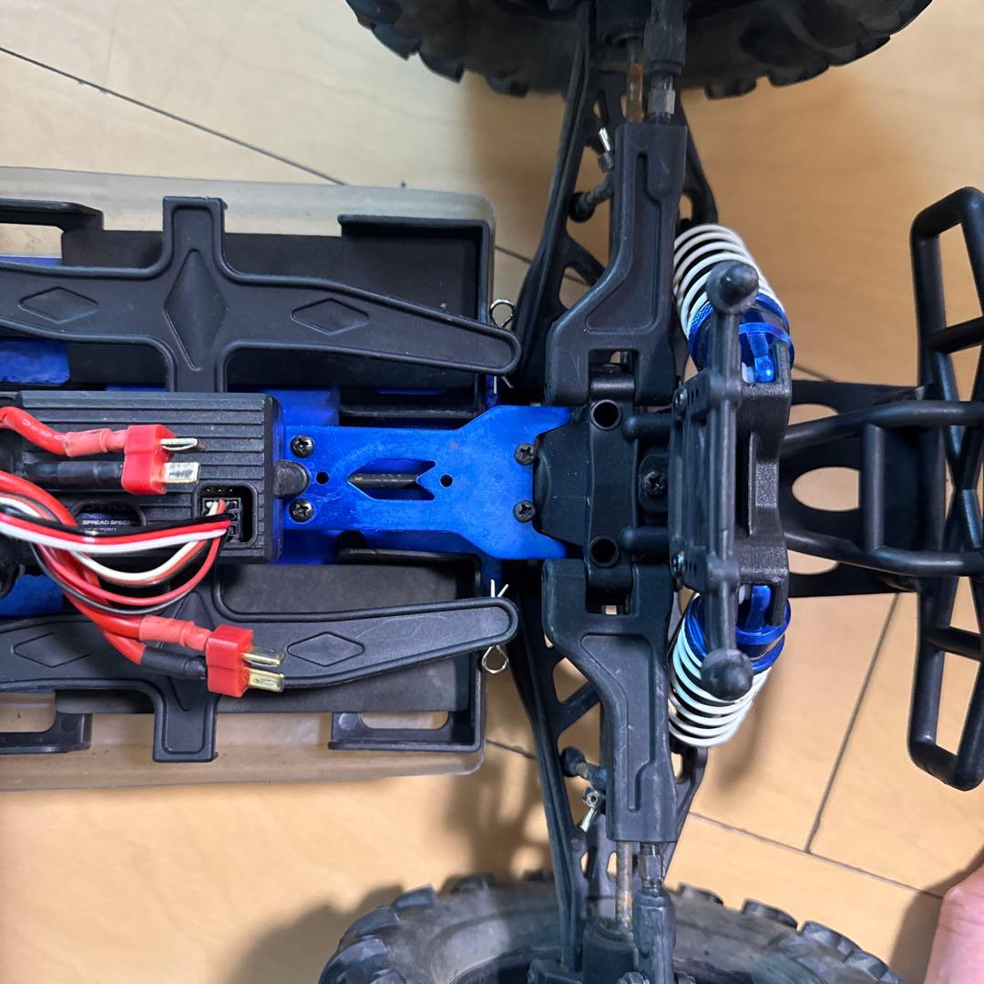 SSDRACING リモコンカー、ブルー 1/8