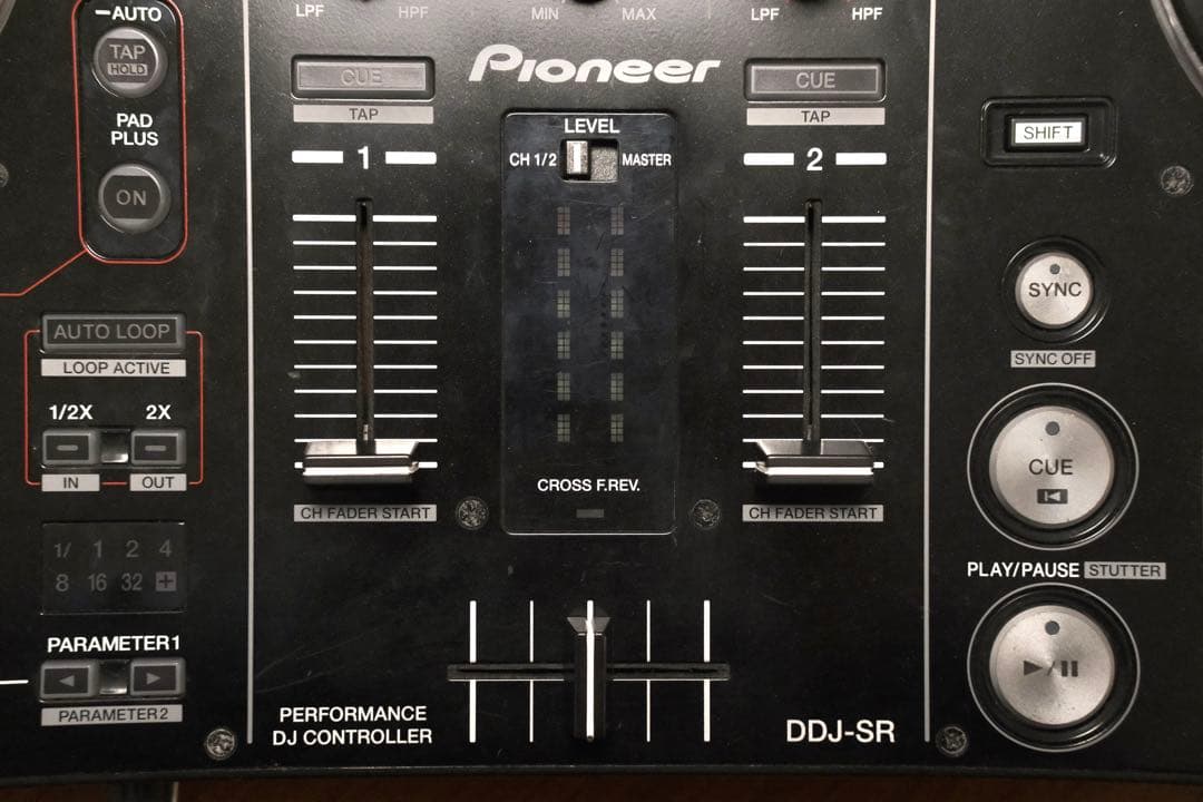 Pioneer DDJ-SR serato DJ対応 箱・付属品完備