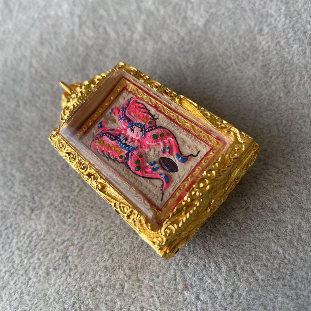 プラクルアン クルバークリッサナ バタフライ サリカ レア 開運 御守り