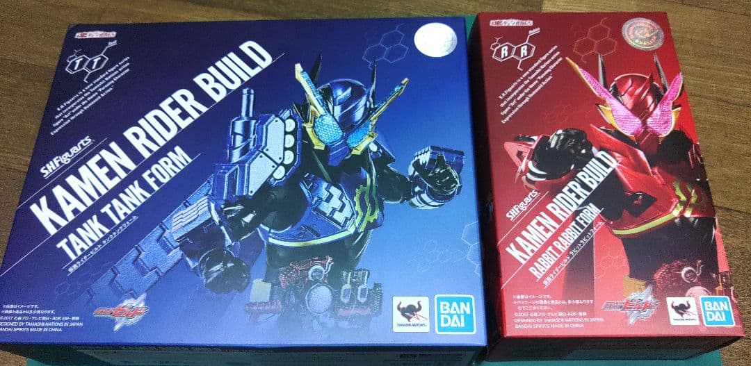 仮面ライダービルドタンクタンクフォーム&ラビットラビットフォーム