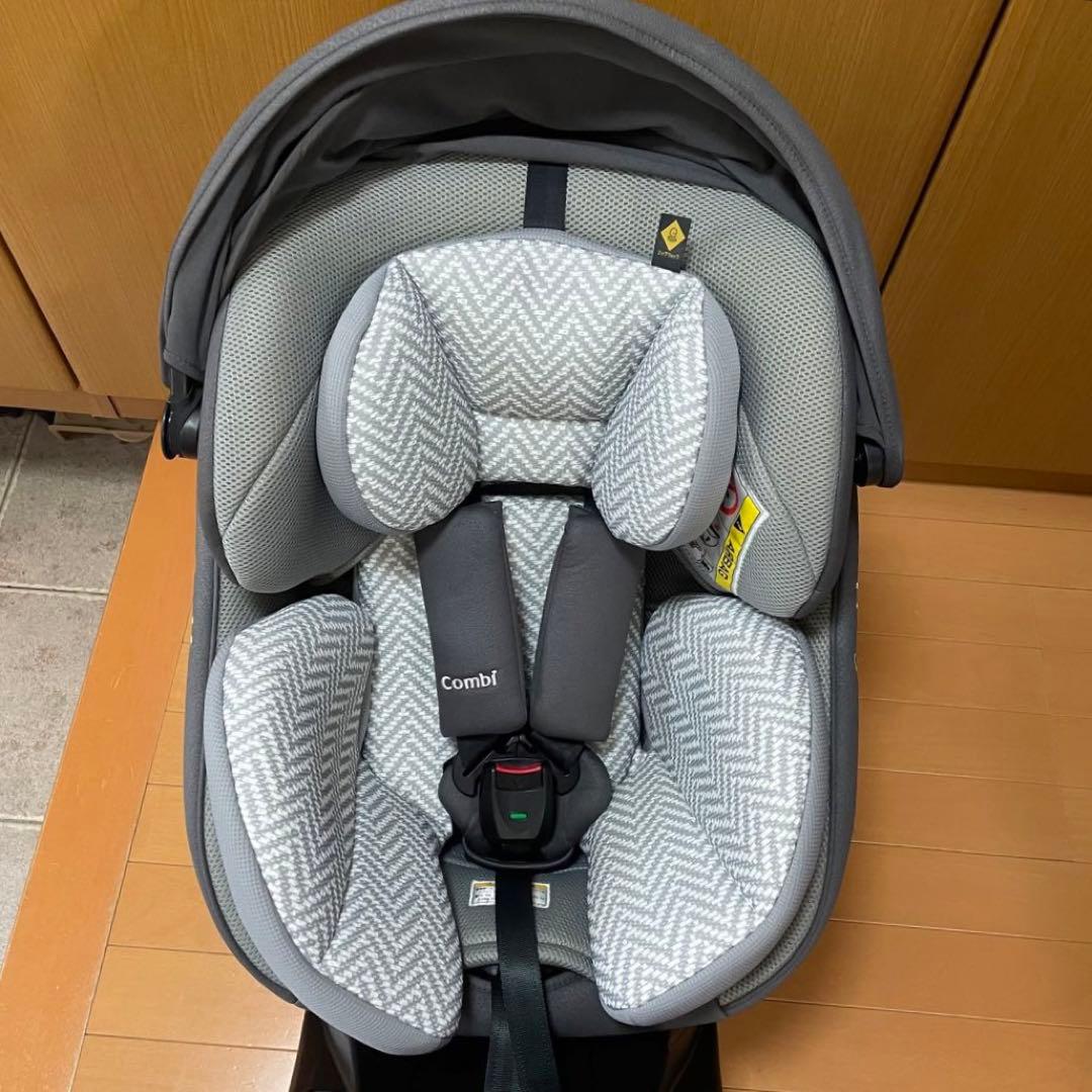 【美品】コンビ チャイルドシート クルムーヴスマートISOFIX JN-570