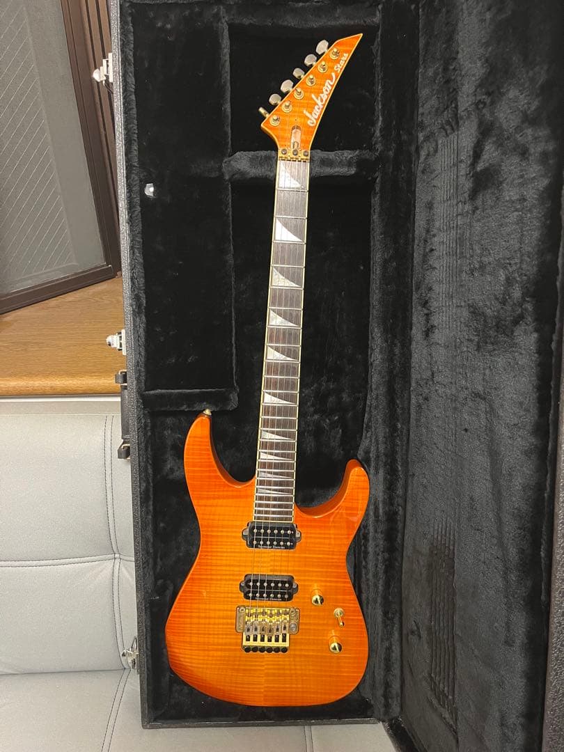 【詳細不明】Jackson Stars Soloist TN01?