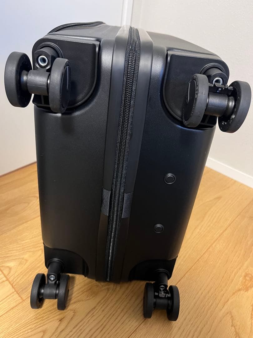 キャリーケース　スーツケース　JAL 日本航空