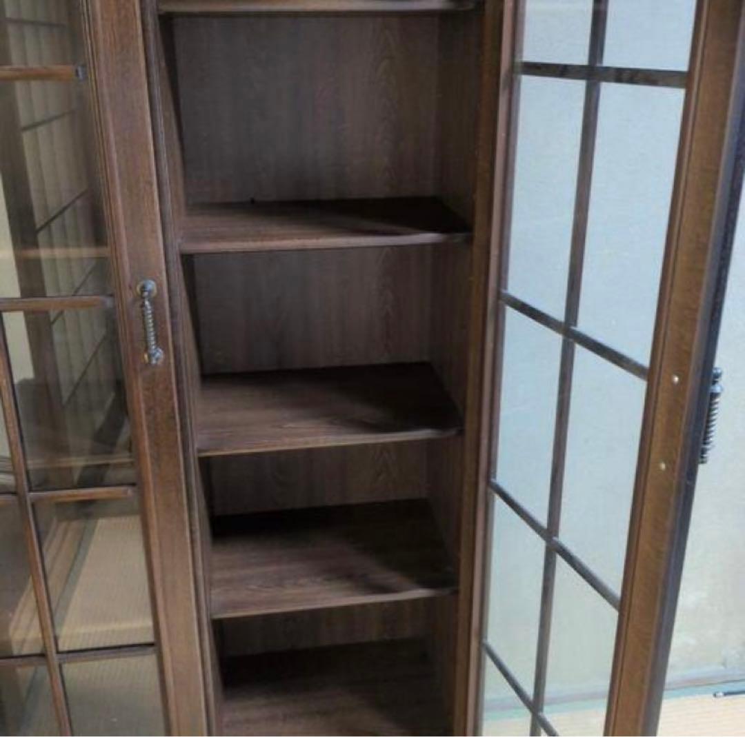 【配送可能地域要確認】　アンティーク風　本棚　ガラス戸付き　キャビネット