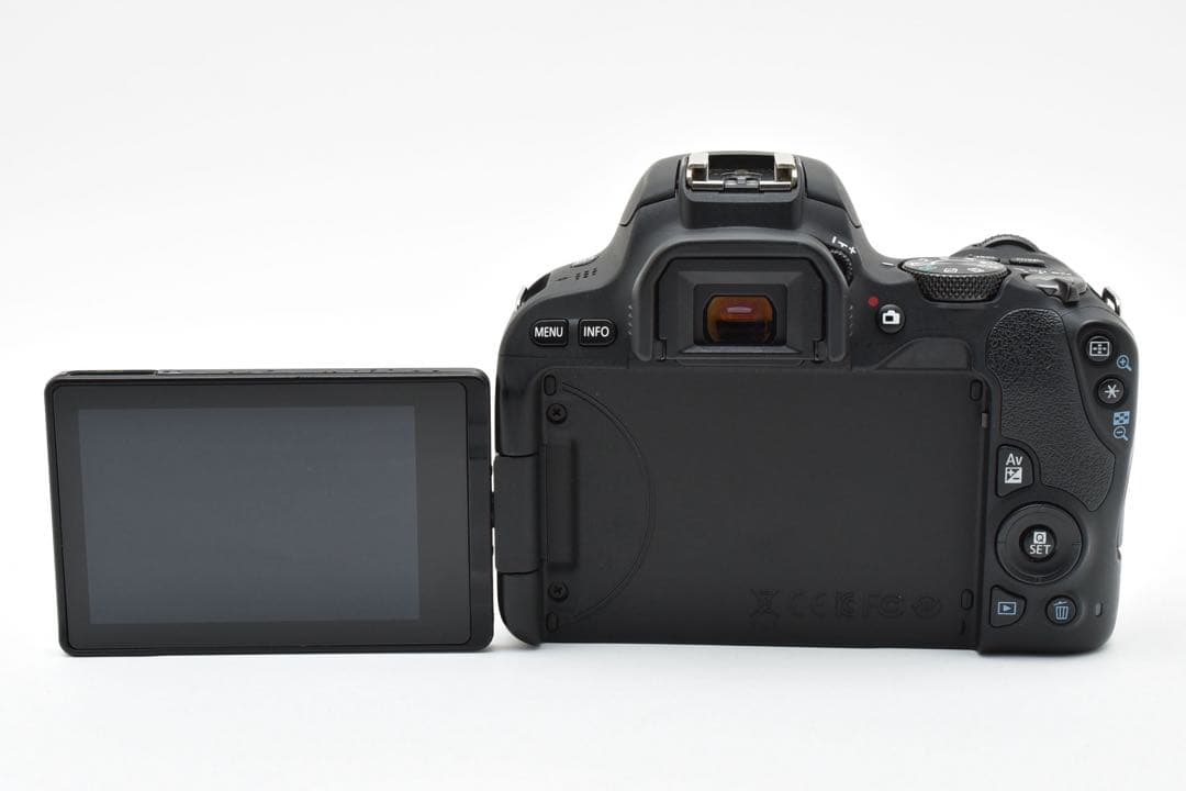 一眼レフカメラ canon kiss x9標準&望遠&単焦点トリプルレンズセット