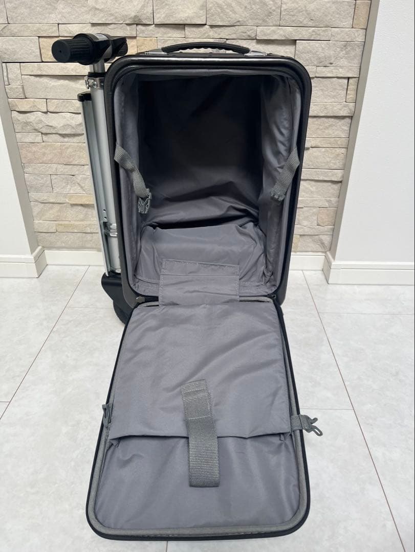 【極美品】Airwheel SE3S 電動スーツケース　正規品