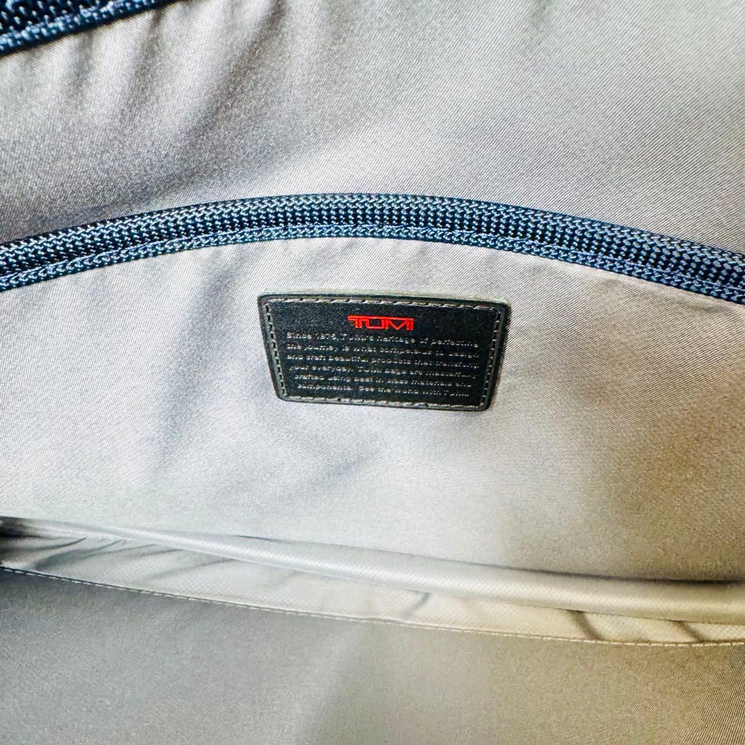 ☆美品☆TUMI アルファ2 エクスパンダブル 2WAYビジネスバッグ ブラック