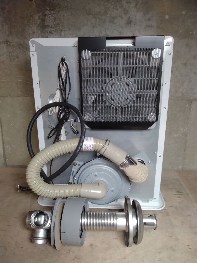 札幌市内受渡し限定❗️2018年製❗️コロナＦＦストーブ❗️