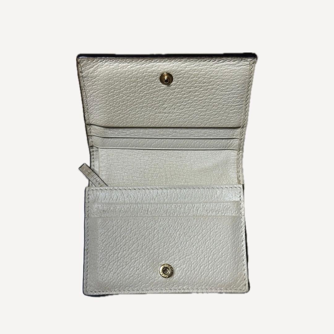 GUCCI お財布 2つ折り 白