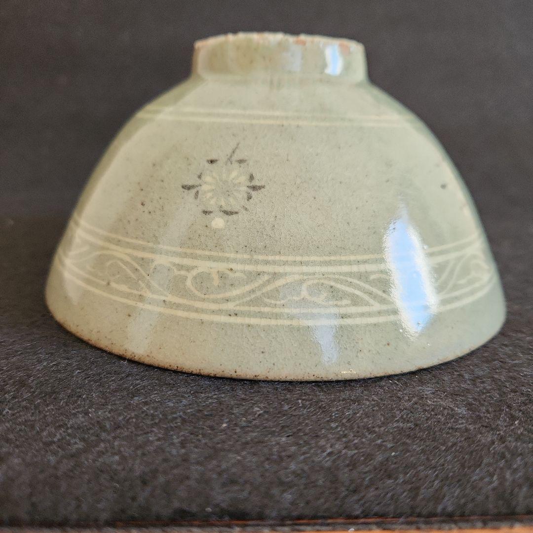 李朝‥青磁象嵌茶碗