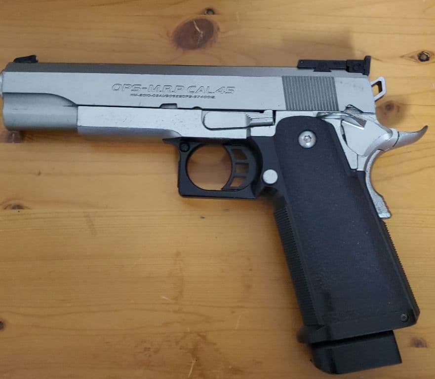 東京マルイ　エアガン