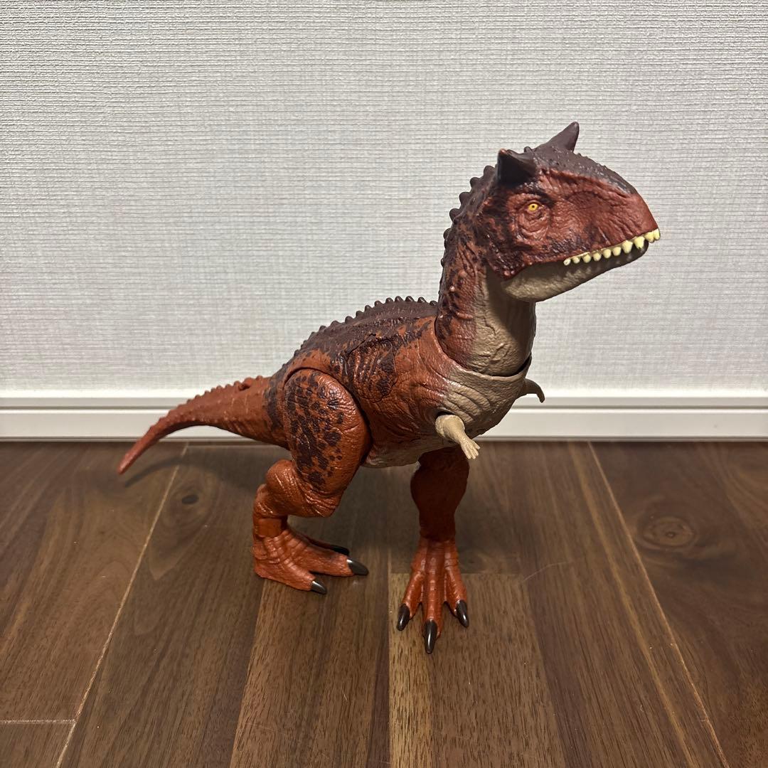 値下げ中【美品】マテル　ジェラシックワールド　ダメージ！ひかる　カルノタウルス