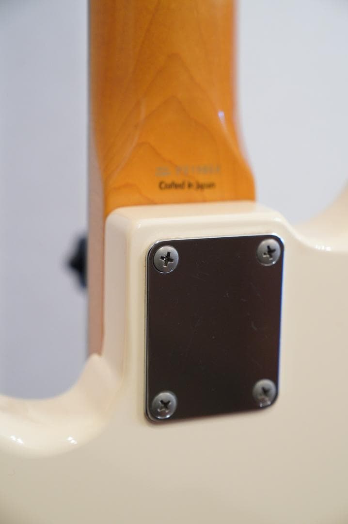 毎日値下げ中　Fender Japan プレシジョンベース Dimarzio