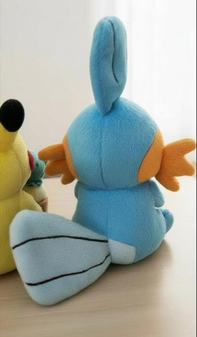 △ポケモン　ポケモンセンター とりかえっこぬいぐるみ　ピカチュウ＆ミズゴロウ