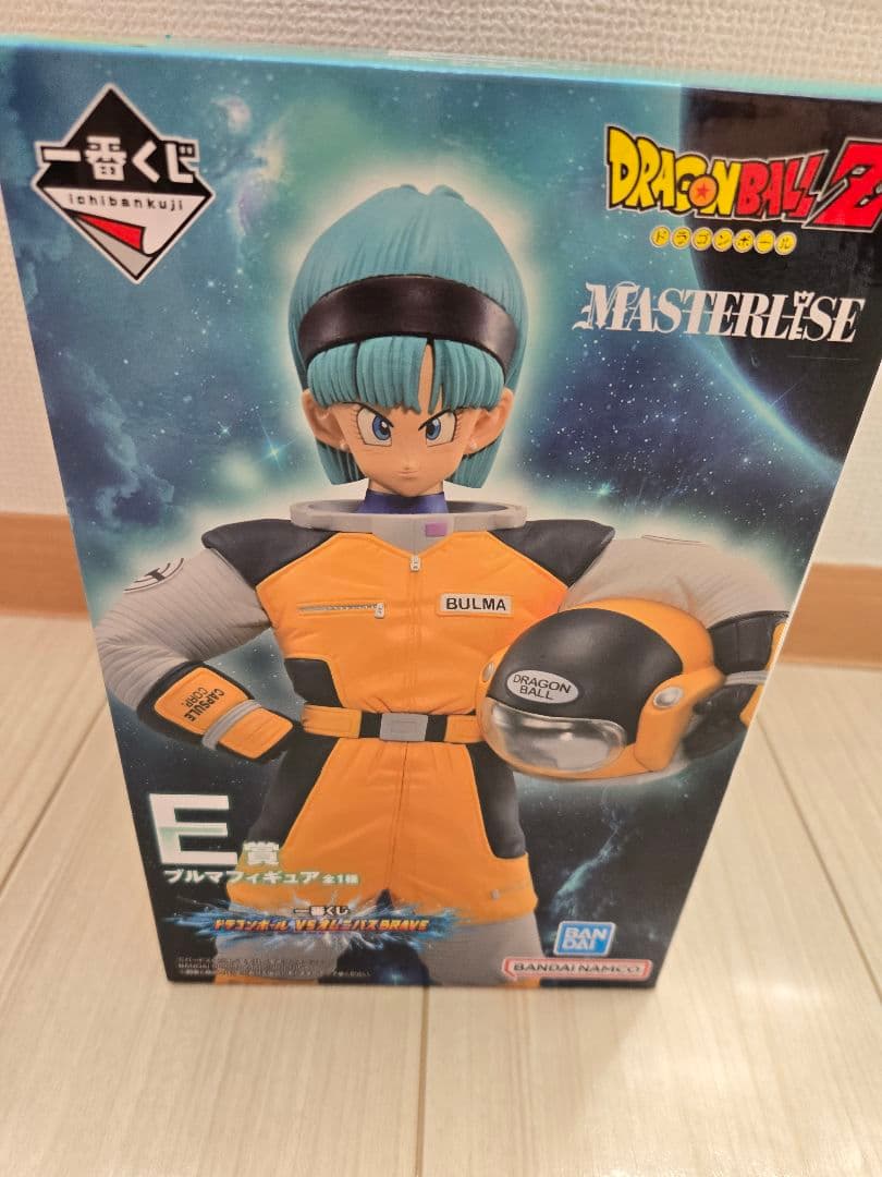 スーパーサイヤ人4ベジータ&ブルマフィギア