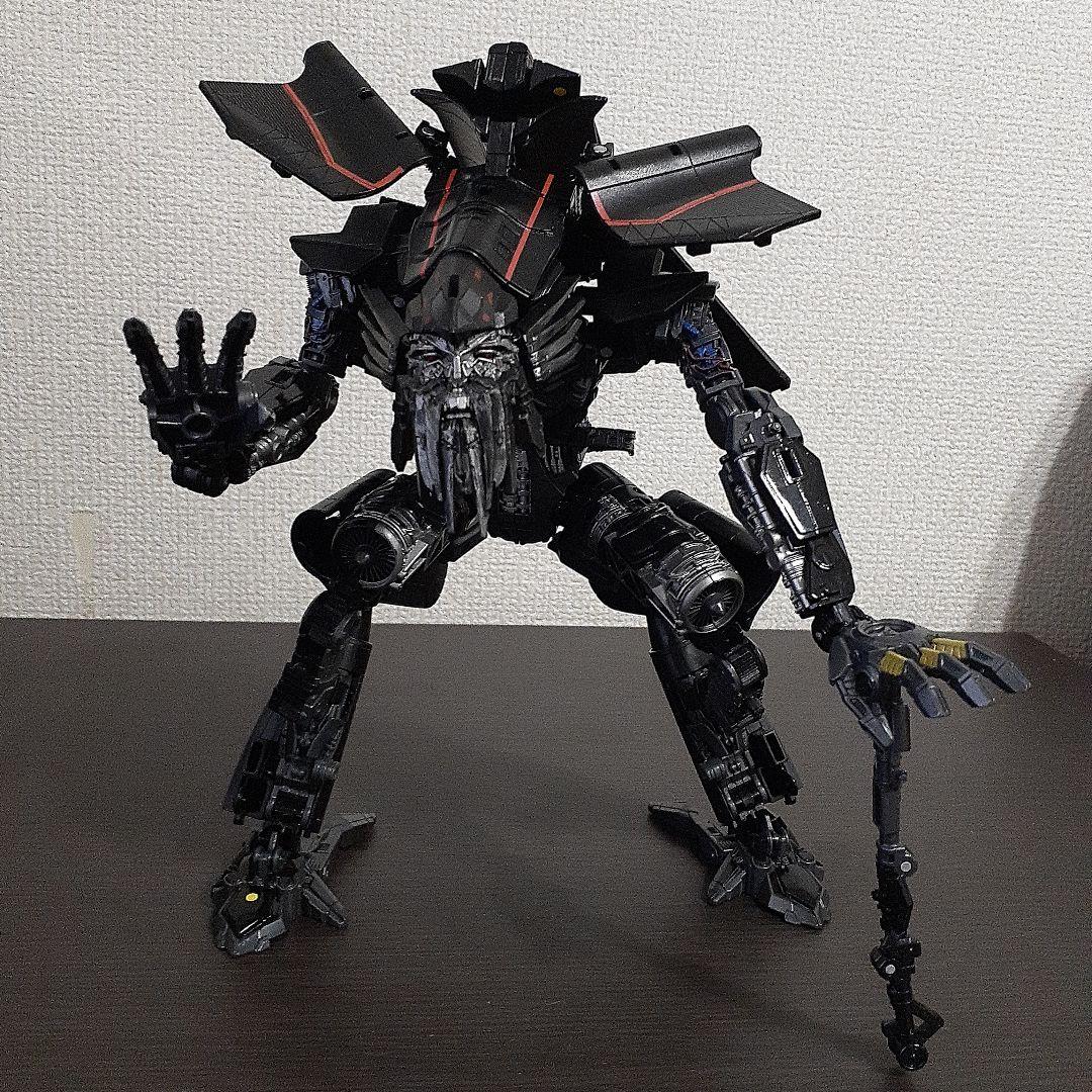 トランスフォーマー　スタジオシリーズ　７体セット