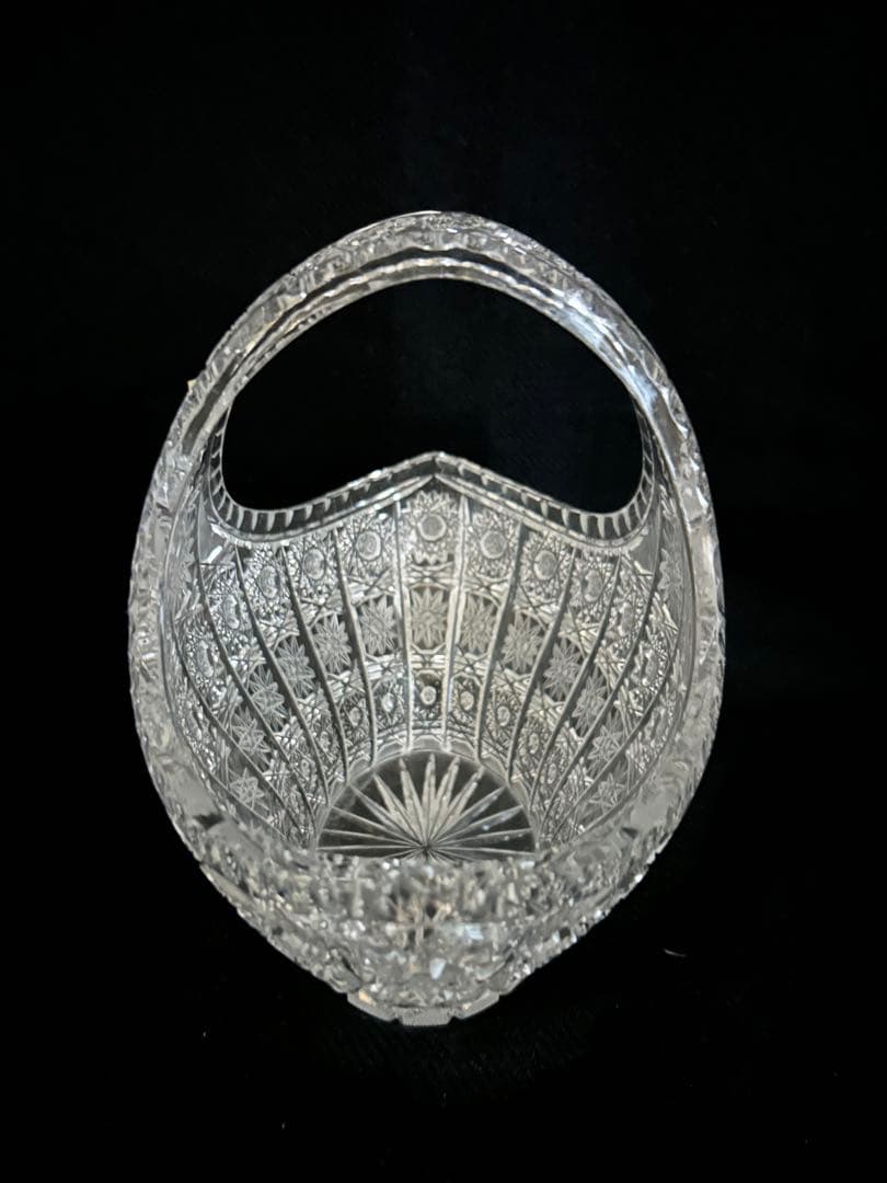 [美品]クリスタルガラス バスケット型装飾品