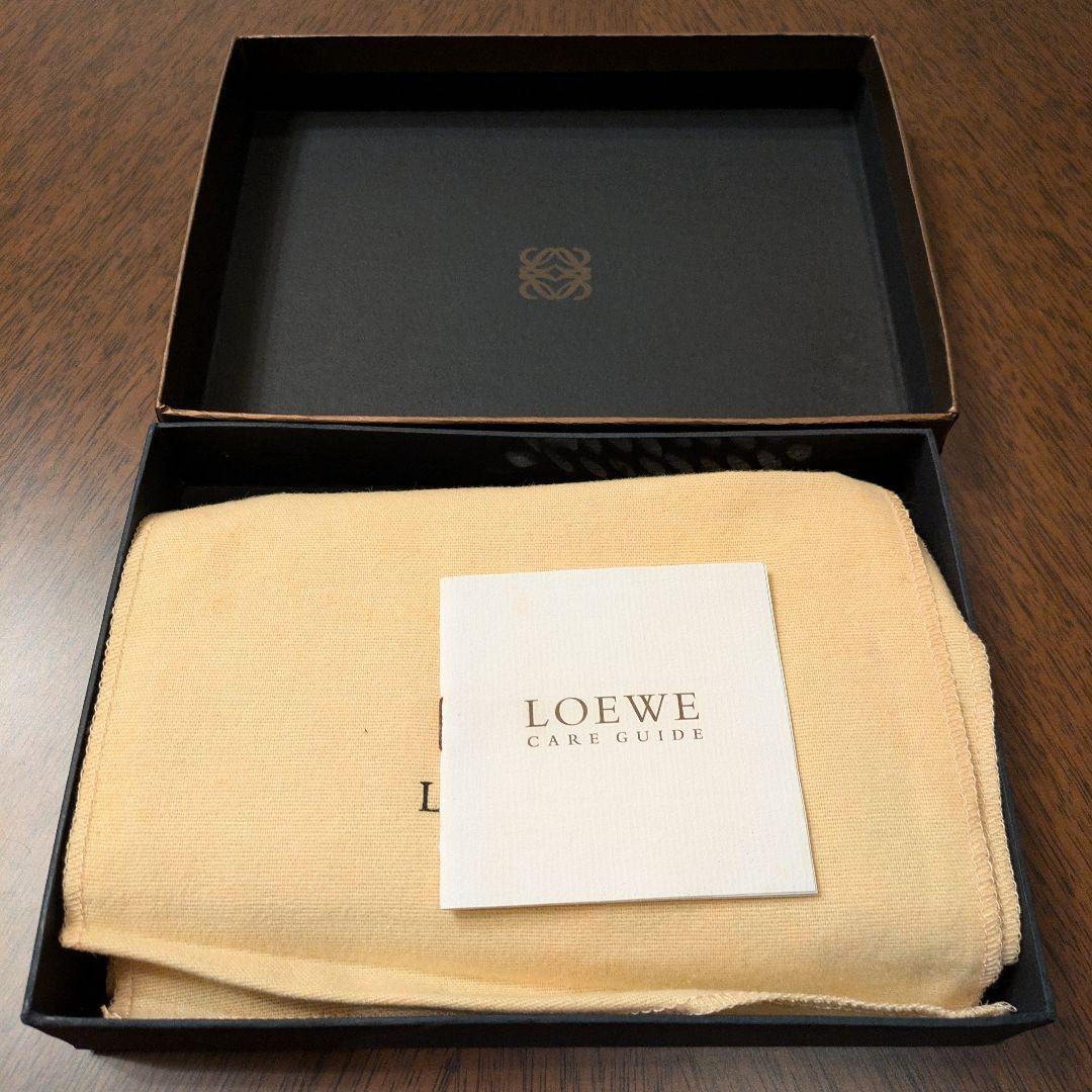 LOEWE ビジュー付きミニバッグ