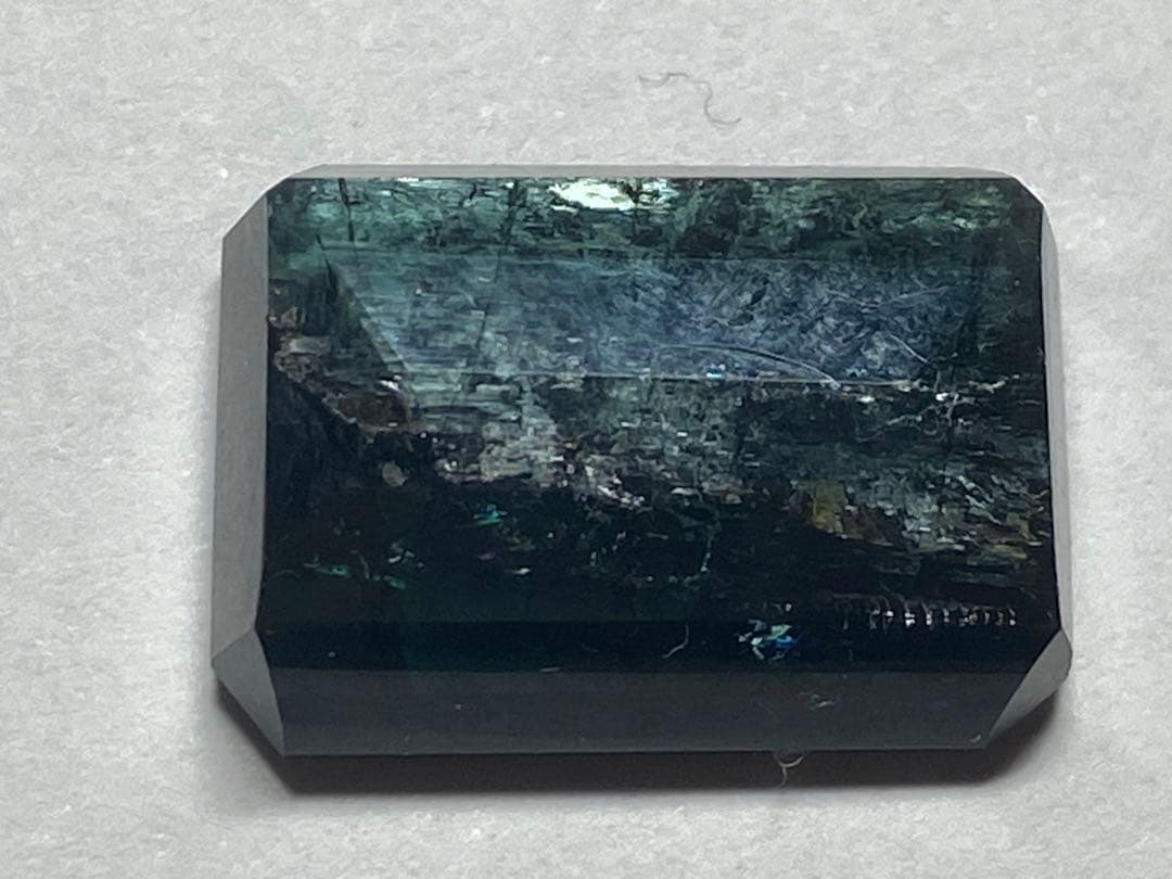 トルマリン　ルース　裸石　11.5ct