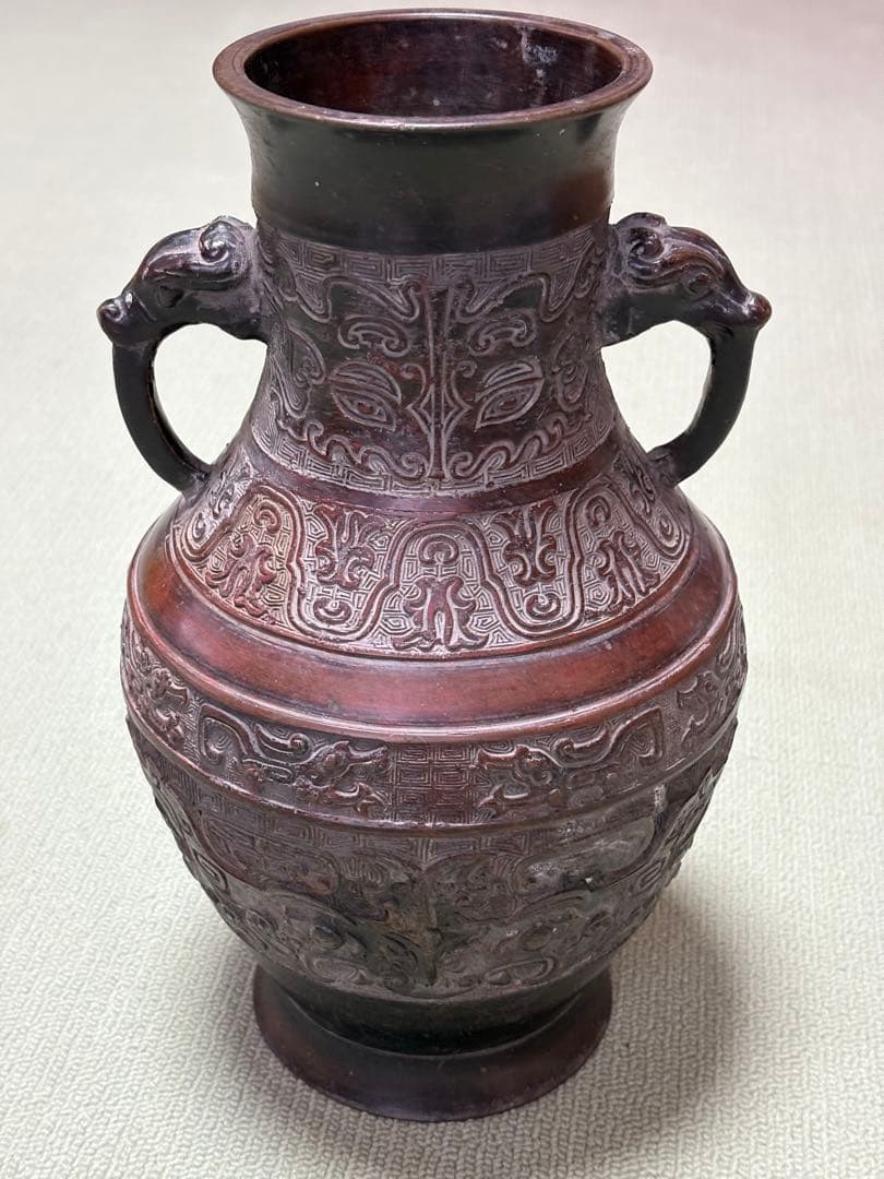 唐金花瓶　アンティーク品