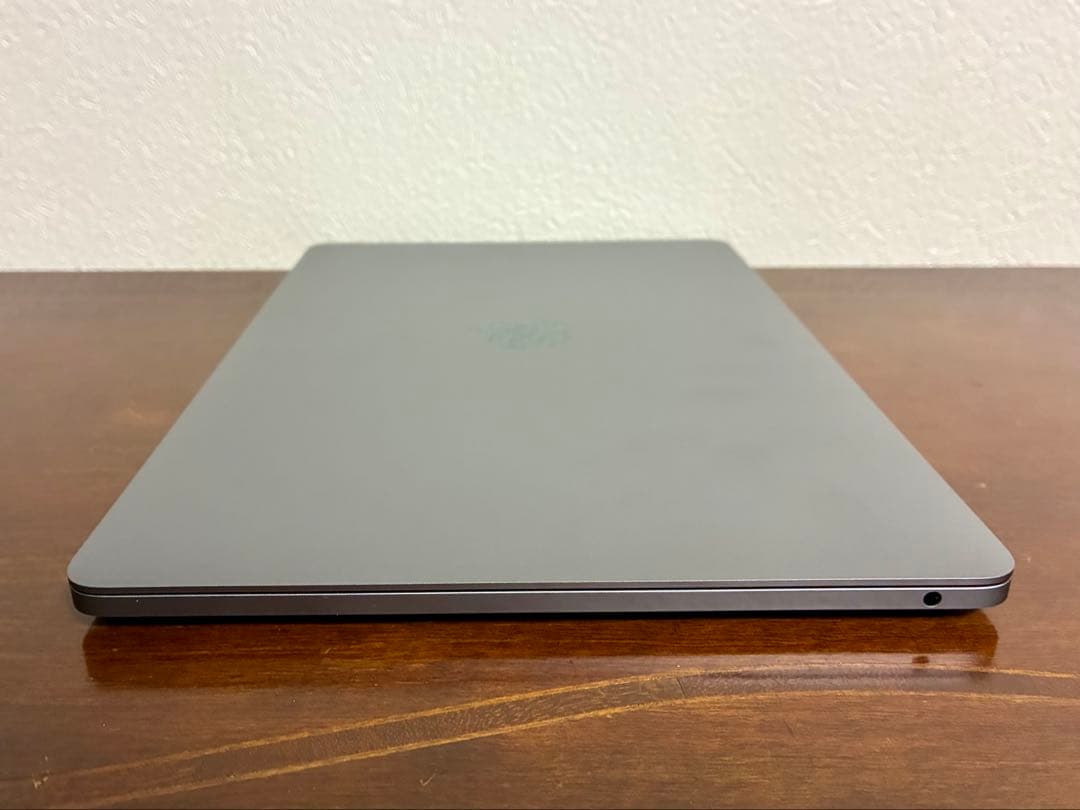 【値下げ】MacBook Pro M2 13” 8GB 512GB