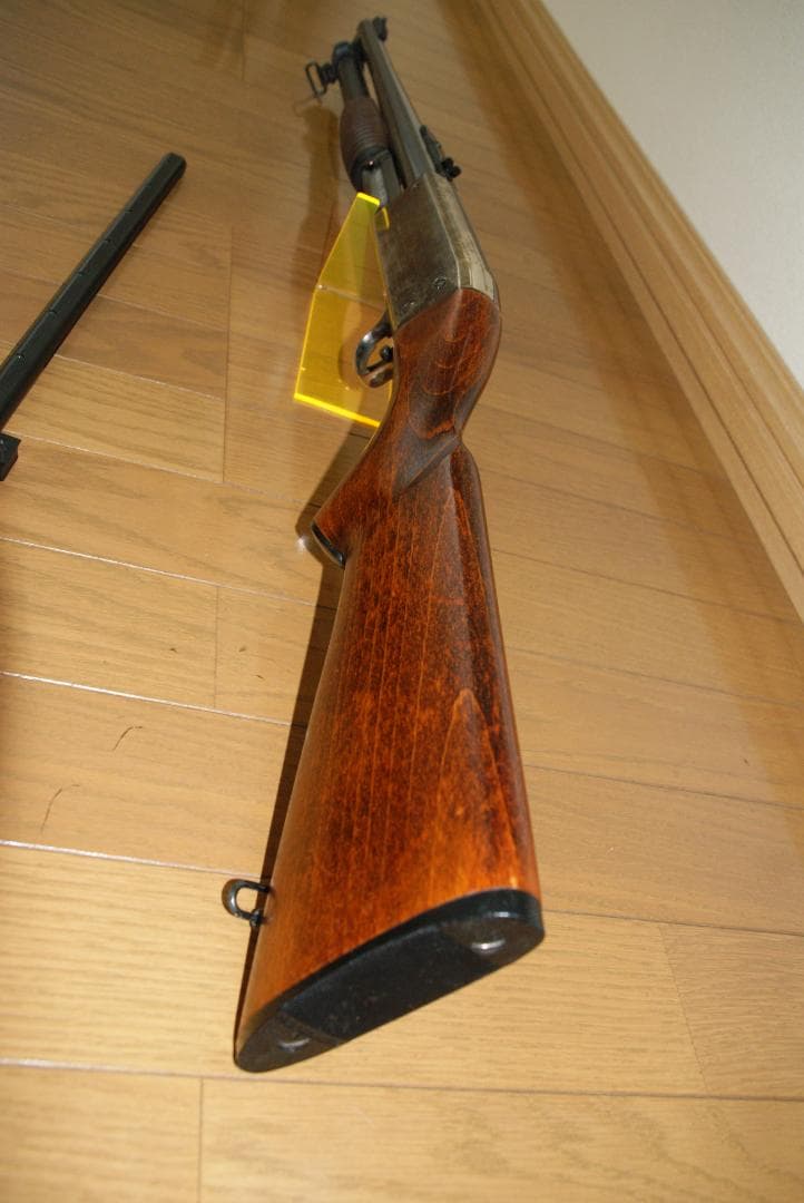 KTW イサカ　M37ショットガン 木製ストック