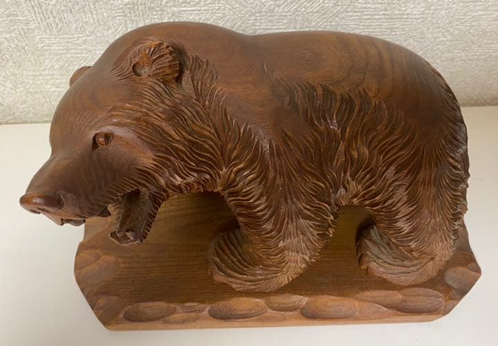 縁起物 天然木 熊木彫置物(台座付)くま クマ 北海道 昭和レトロ