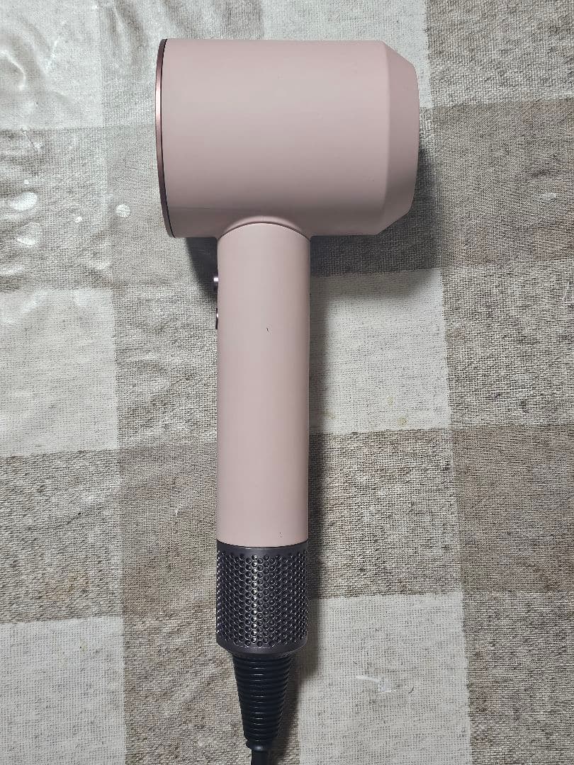 年始限定価格　保証付　ダイソン　メンテナンス済み　dyson hd08　最新ロゼ