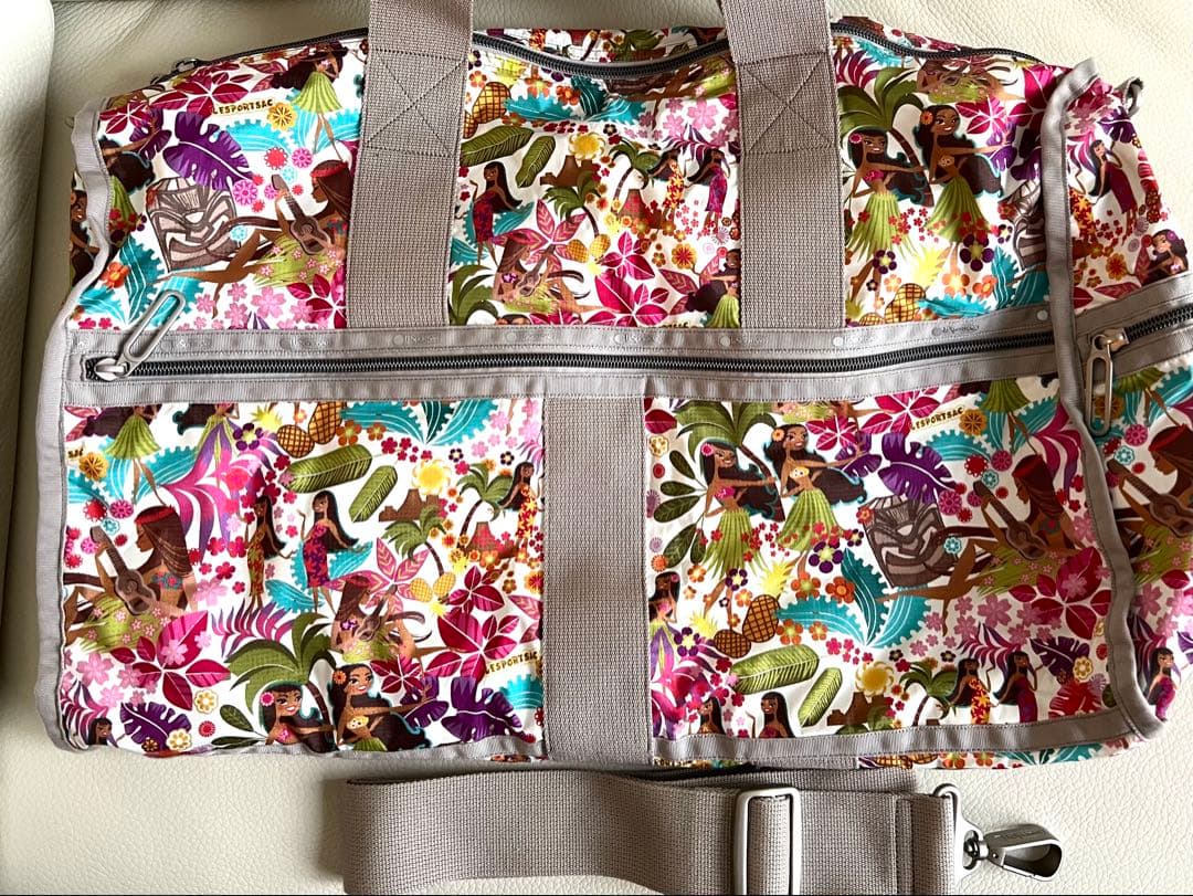 【新品未使用】レスポ　ハワイ限定フラガール　ラージウィークエンダー　ポーチ付き❣️