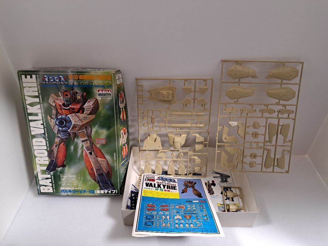ARII「マクロスシリーズ」プラモデル7種まとめ売り