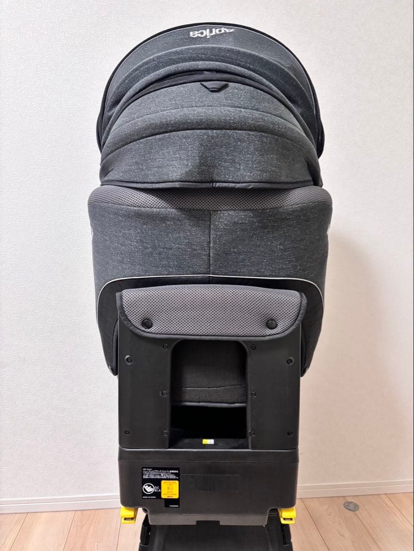 美品　アップリカ　チャイルドシート　クルリラプレミアムAB 回転式　ISOFIX