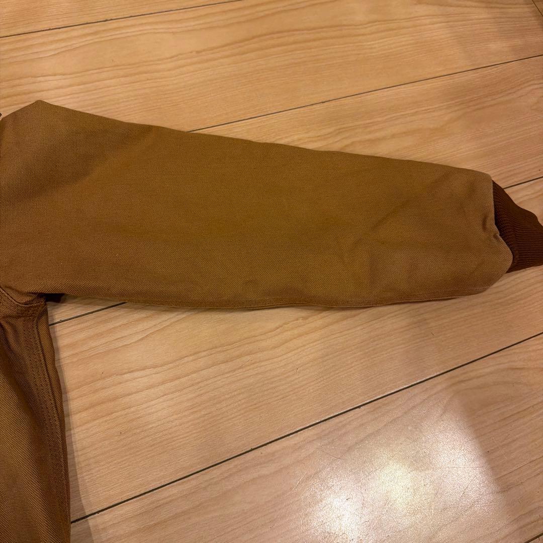 Carhartt フード付きジャケット