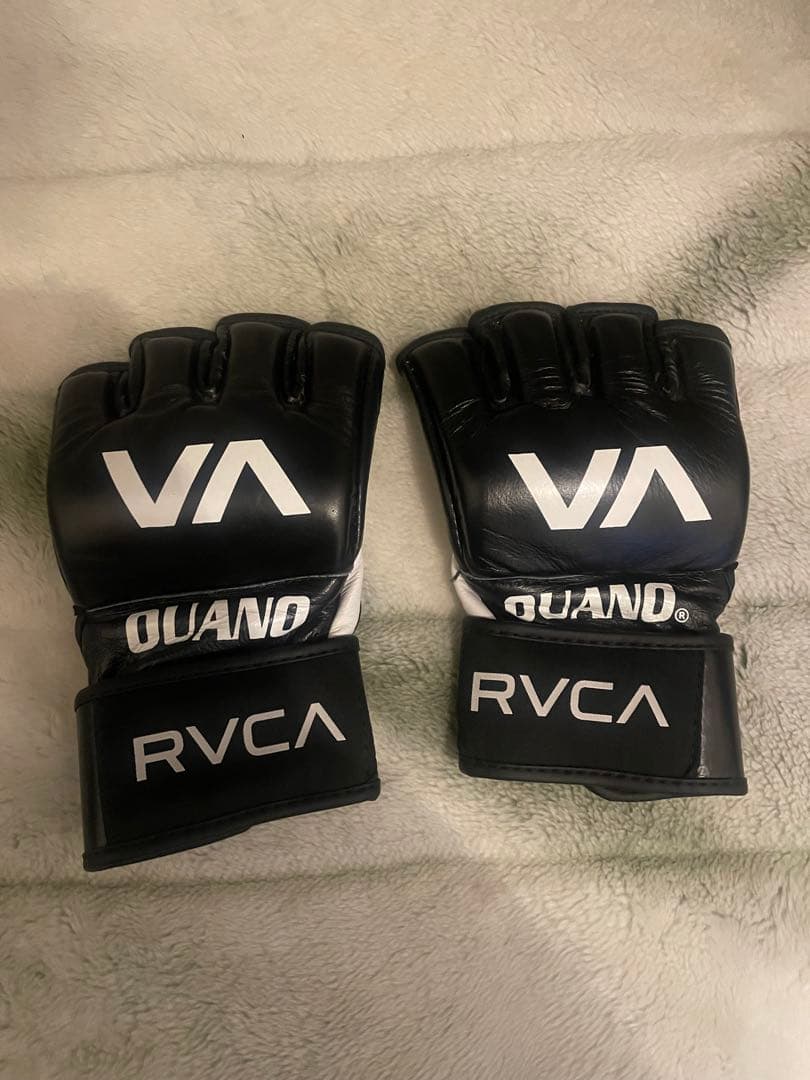 RVCAルーカ オープンフィンガーグローブ