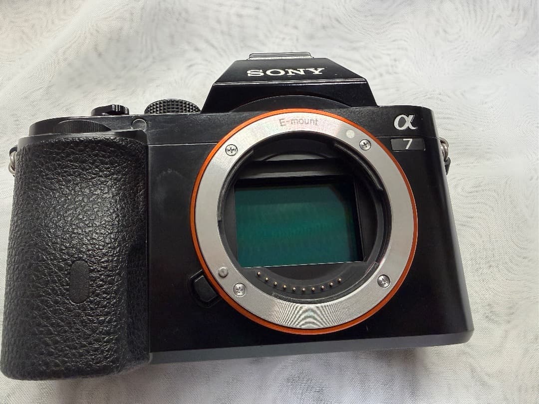 【箱付き】SONY α7 ILCE-7 初代 ミラーレスカメラ 一眼 フルサイズ