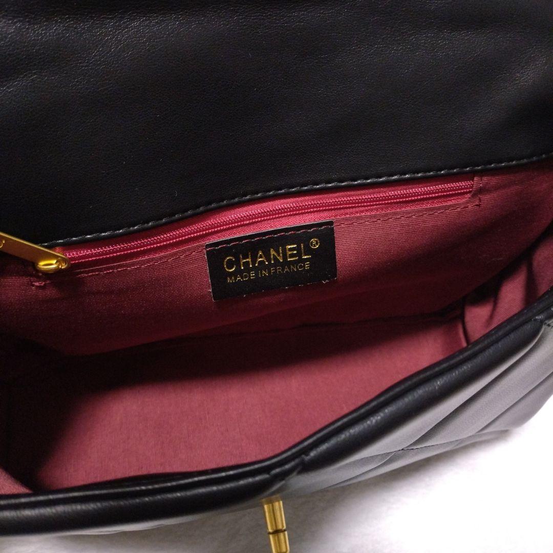 【美品】CHANELノベルティブラックショルダーバッグ