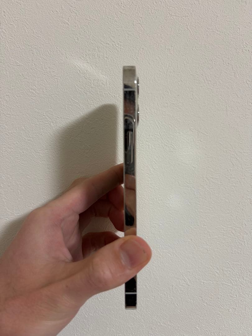 【美品】Apple iPhone12Pro シルバー SIMフリー