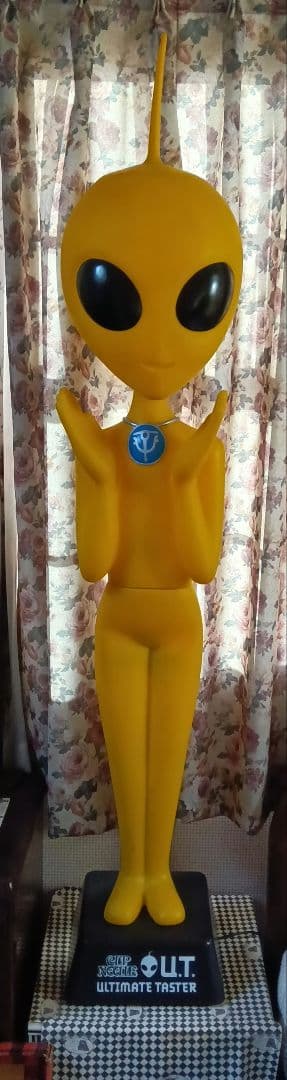 CUP NOODLE U.T. エイリアンフィギュア